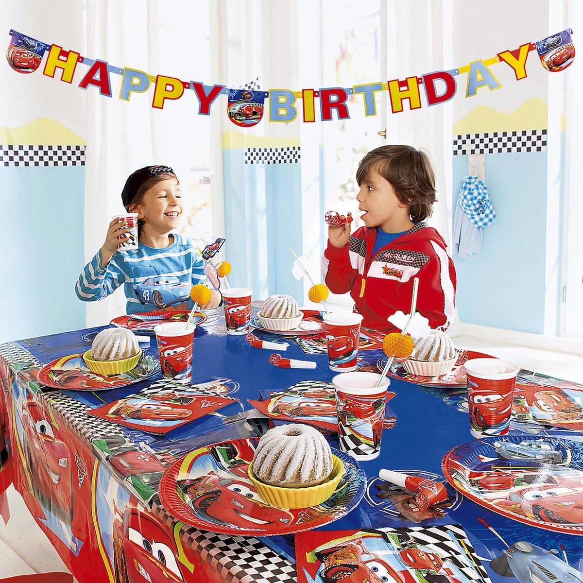 Cars 2 "Happy Birthday" Gestanzte Buchstabenkette [Edizione: Germania]