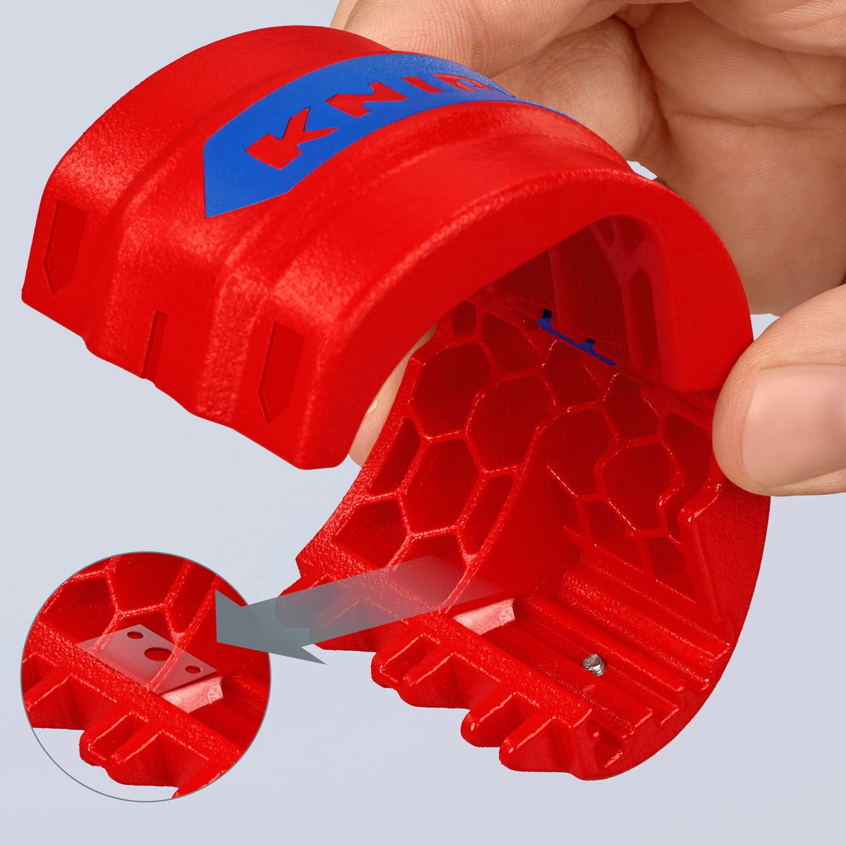 KNIPEX BiX Cutters for plastic pipes and sealing sleeves Ø20-Ø50 mm, 90 22 10 BK