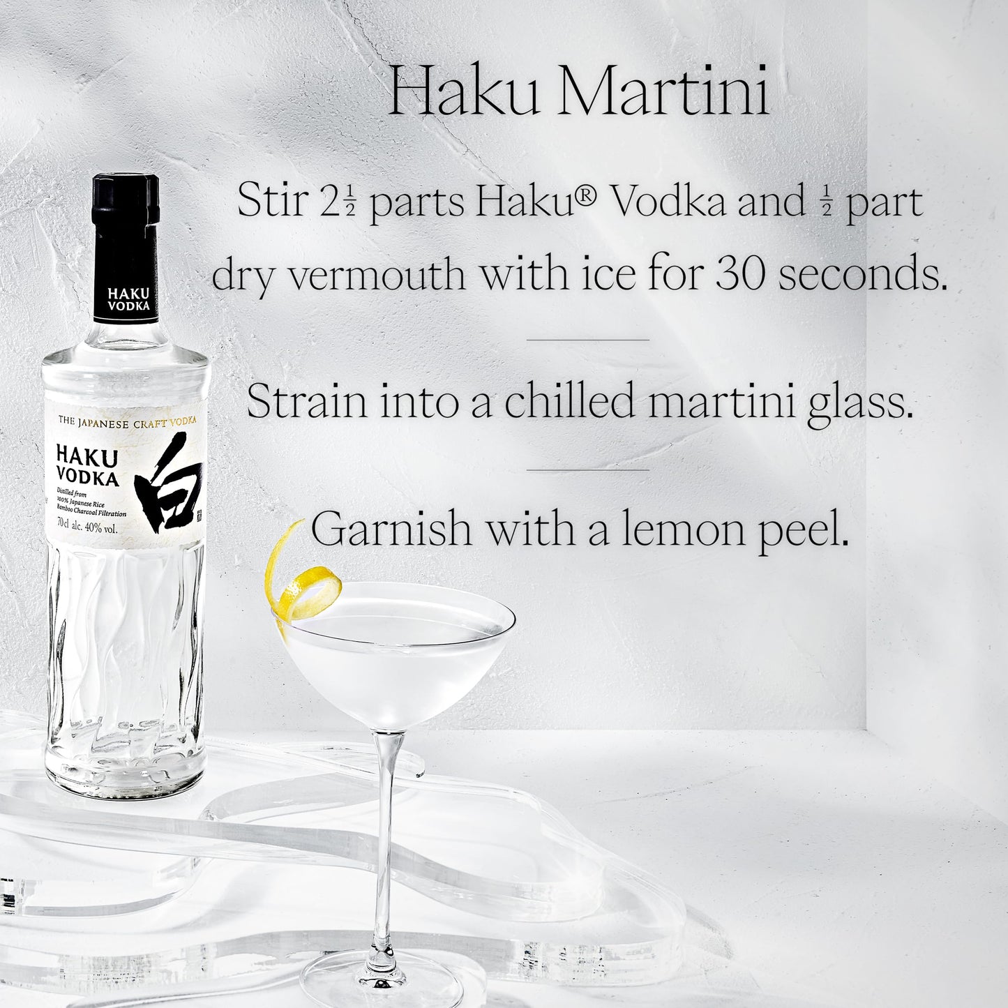 Haku - Vodka Giapponese Distillata con Riso Bianco, Morbida e Setosa, 40% Vol - Bottiglia da 70cl