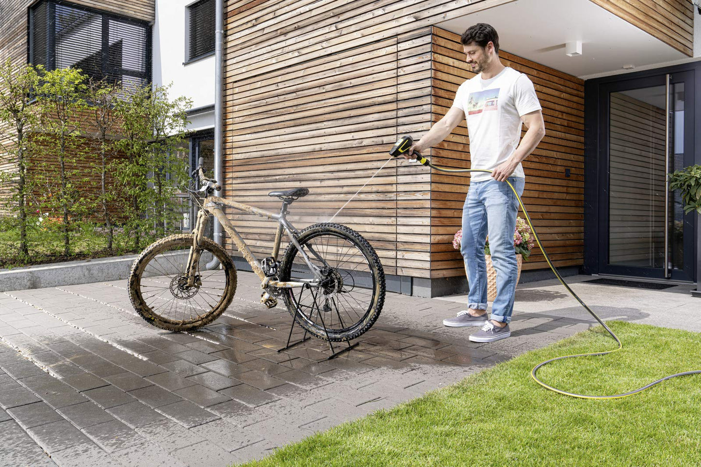 Kärcher WBS 3 Idropistola - Portata Max 583 l/h, Pressione Max. 10bar - Batterie AA Incluse