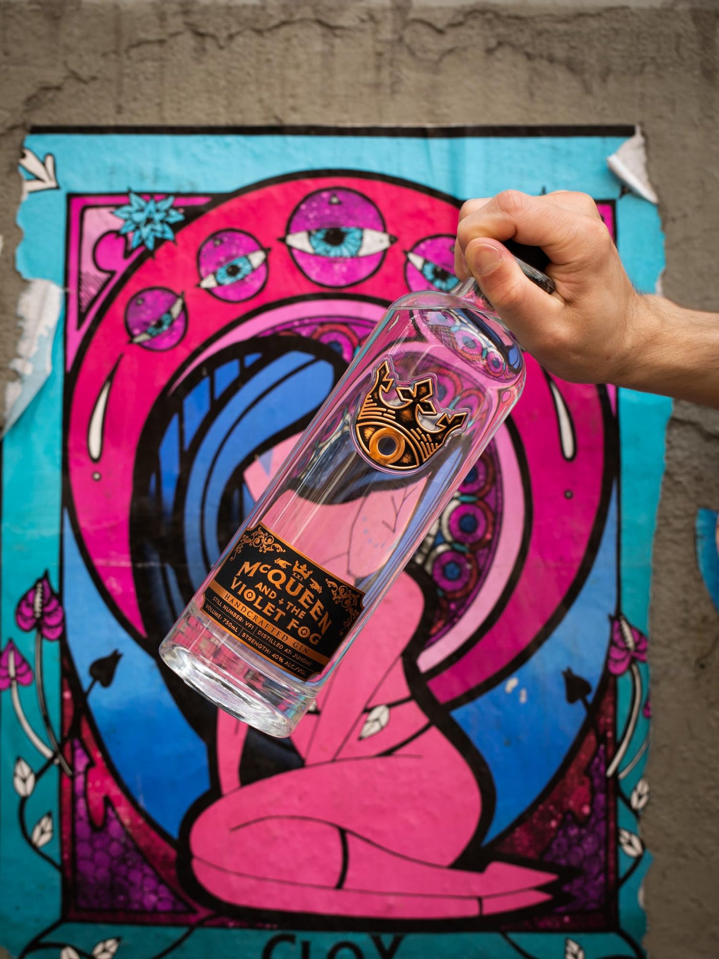 McQueen and the Violet Fog Handcrafted Gin 40% Vol. 0,7l