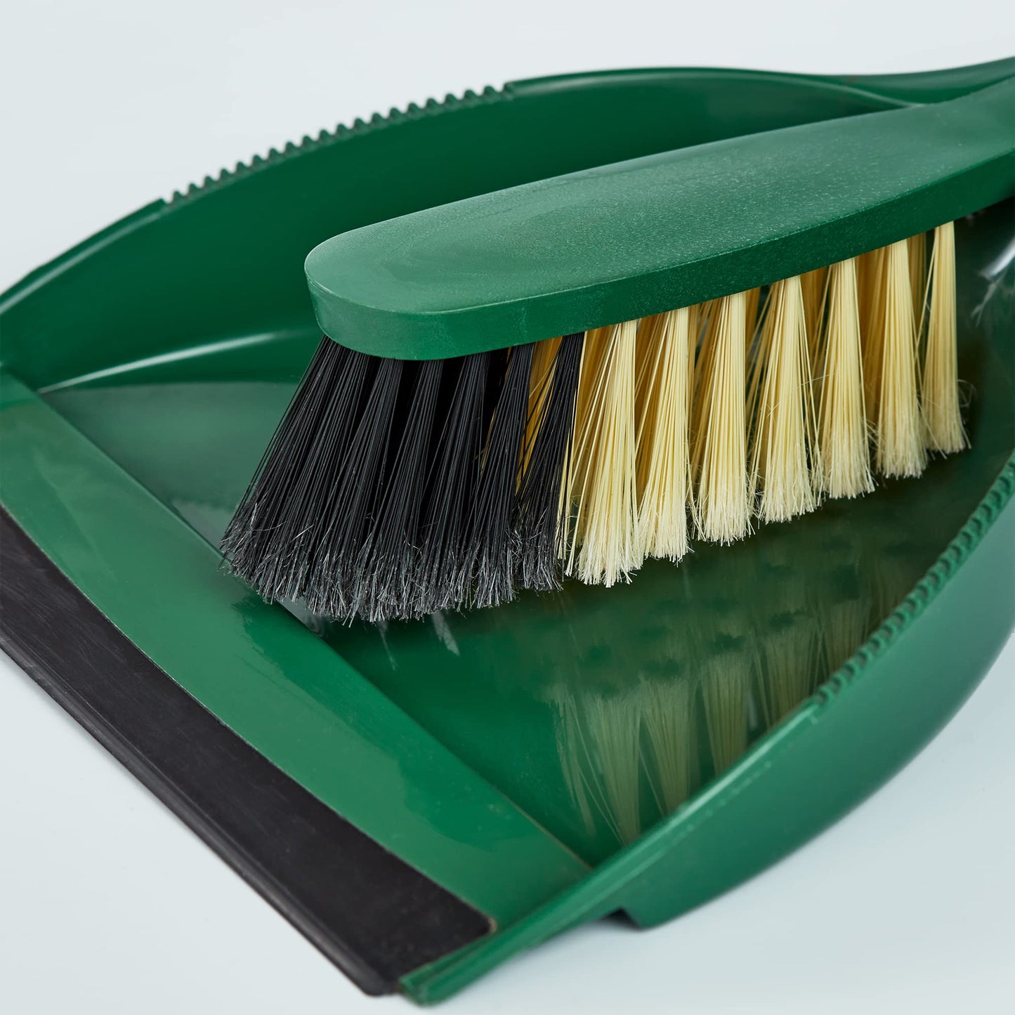 Spontex Set di scopino realizzato al 100% con materiali riciclati e 2 tipi di setole, pulizia efficiente e veloce, 1 set