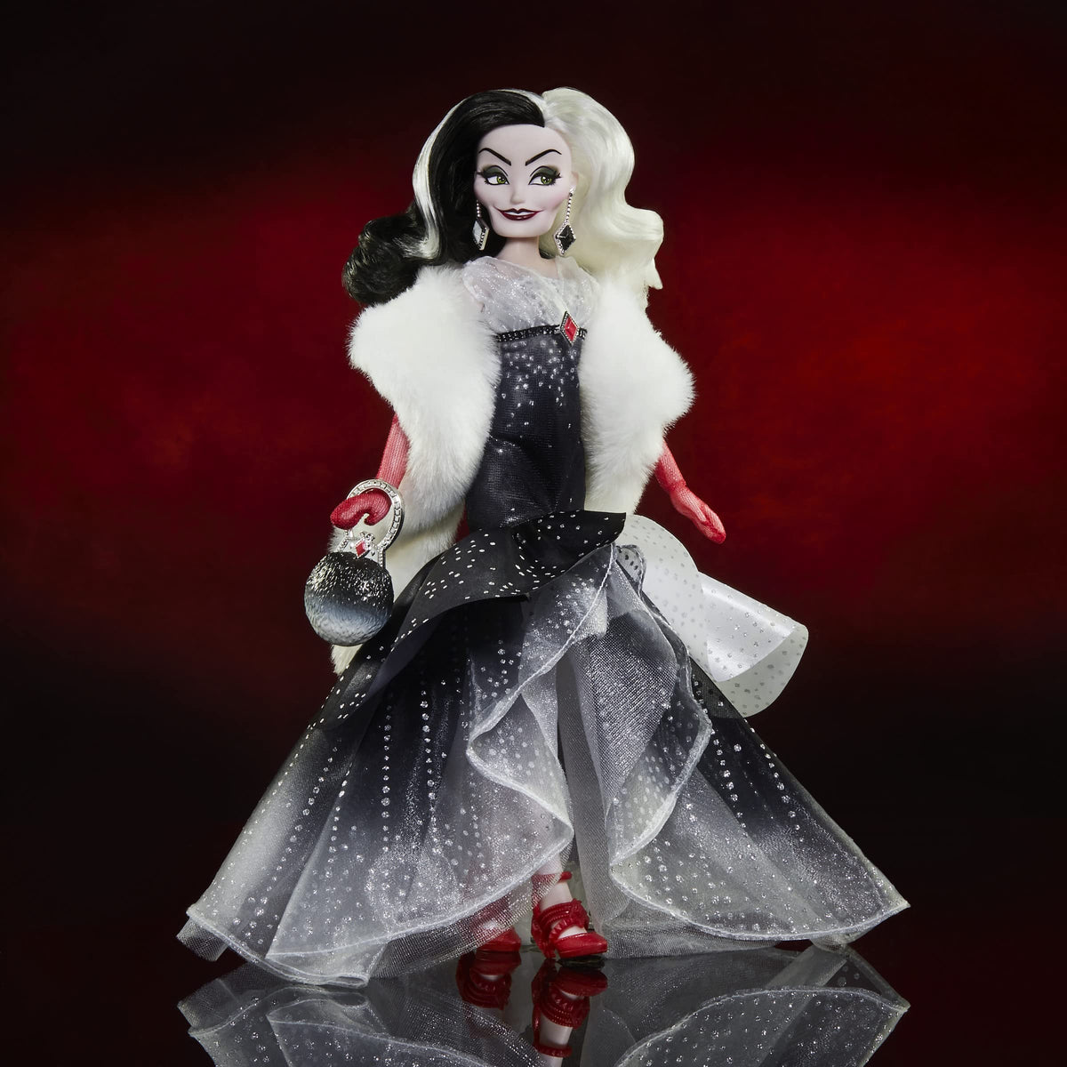 Disney Villains Style Series Cruella De Vil, Contemporary Style Fashion Doll, Collectible Toy for Girls 6 Years and Up [Esclusivo Amazon]