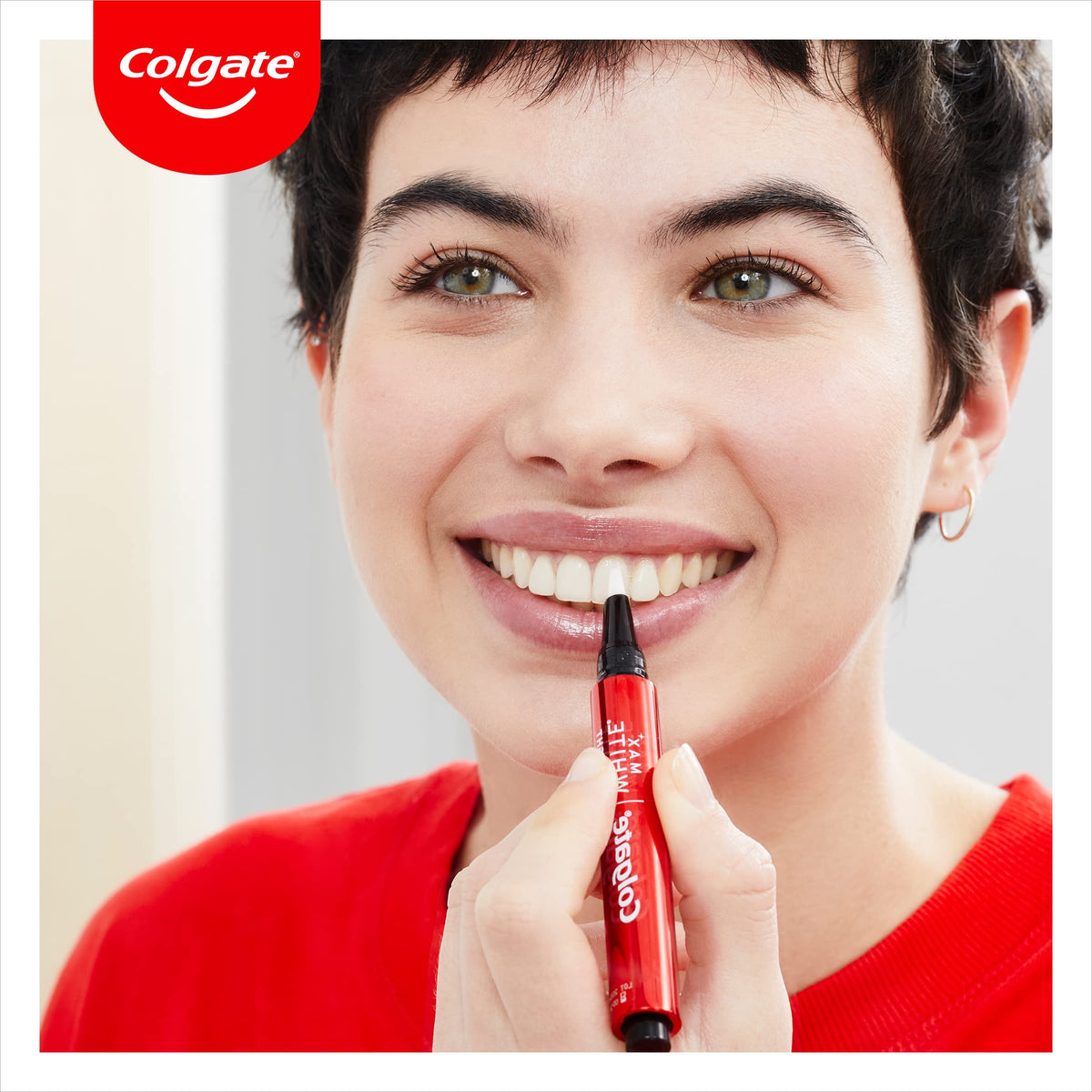Colgate Penna Sbiancante Denti Notturna Max White Overnight, Sbiancamento Denti, Sicuro per lo Smalto 2,5ml I Riduce le macchie superficiali I