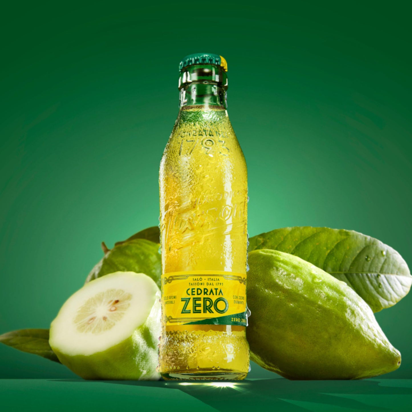 Tassoni Cedrata Zero Zuccheri in Bottiglietta in Vetro 18cl x 25 | Confezione da 25 Bottigliette in Vetro da 180ml