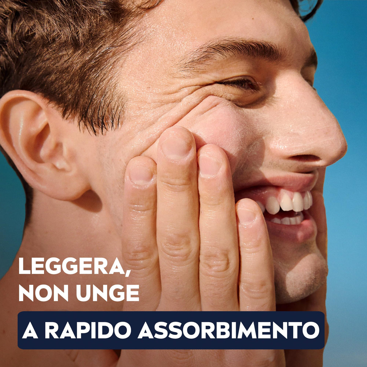 NIVEA MEN Sensitive Crema Idratante Viso Uomo Protezione Quotidiana SPF 30 50 ml, Crema viso uomo per pelli sensibili con Complesso VitaminPRO, Protegge da raggi UVA/UVB, luce blu e inquinamento