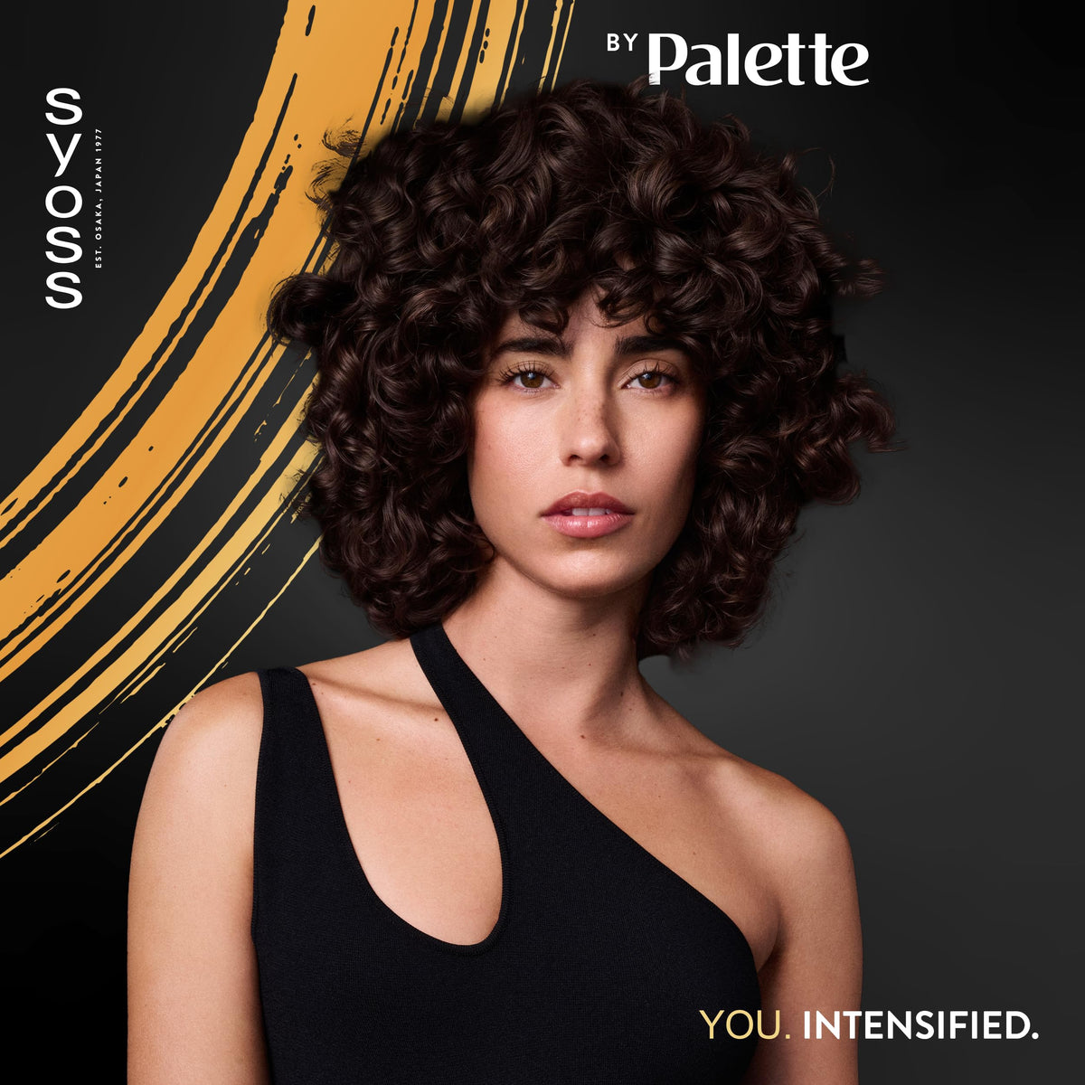 Syoss Palette Curl Mousse Modella Ricci 250 ml, Schiuma capelli ricci 3-in-1 che acconcia, protegge e ripara, Spuma capelli ricci con complesso vitaminico adatta per il 'Curly Hair Method'