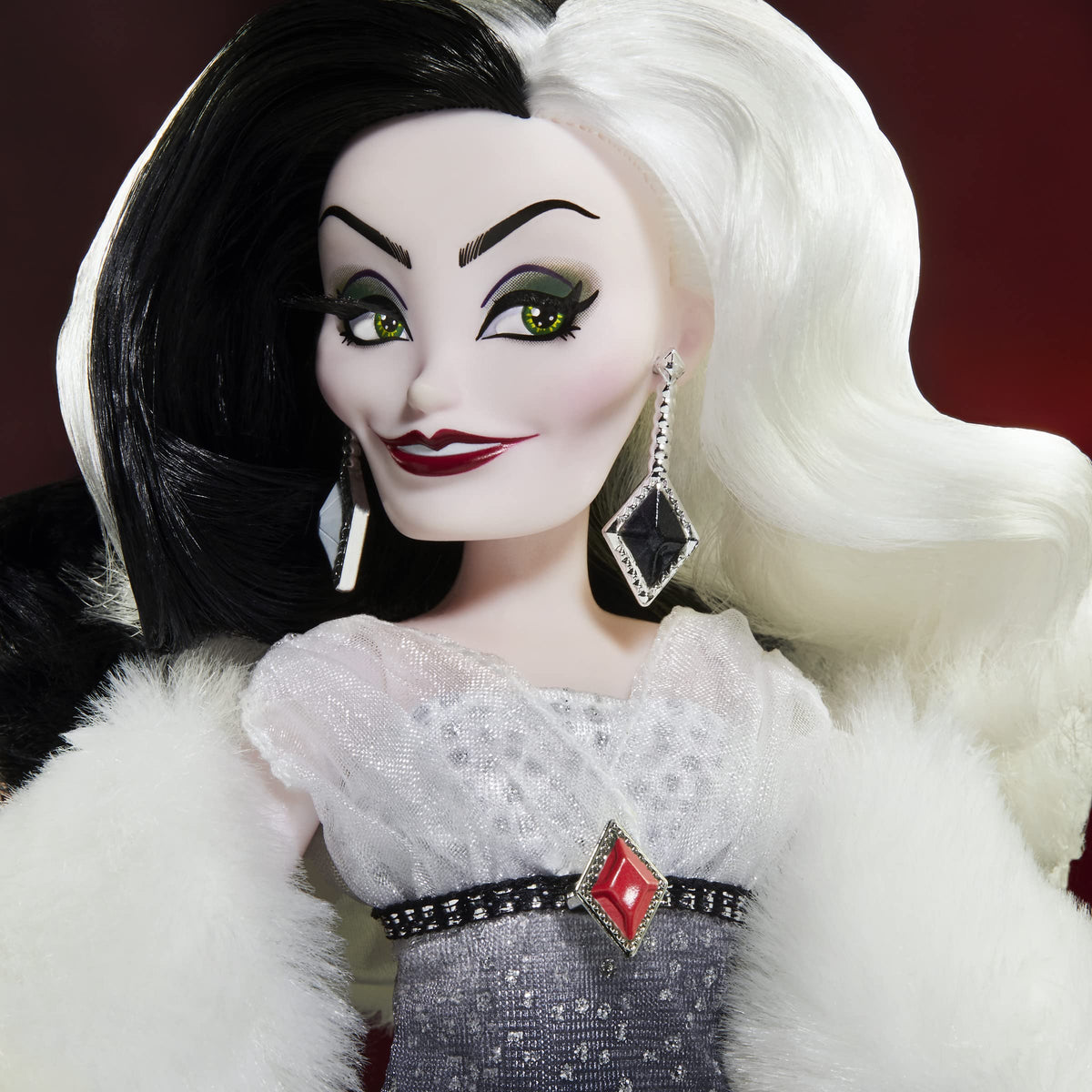 Disney Villains Style Series Cruella De Vil, Contemporary Style Fashion Doll, Collectible Toy for Girls 6 Years and Up [Esclusivo Amazon]
