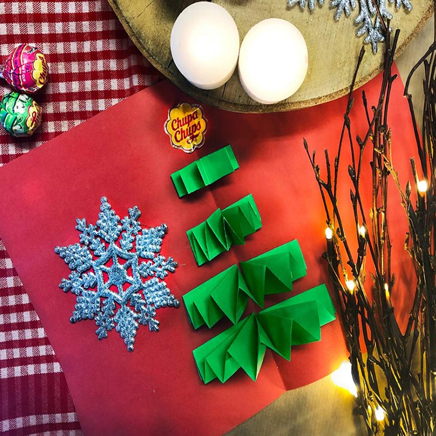 Chupa Chups Calendario dell'Avvento, Calendario Avvento con Lollipop e Gomme da Masticare, Gusti Assortiti, Ottimo Come Idea Regalo per Natale per Bambini, 24 Sorpresine