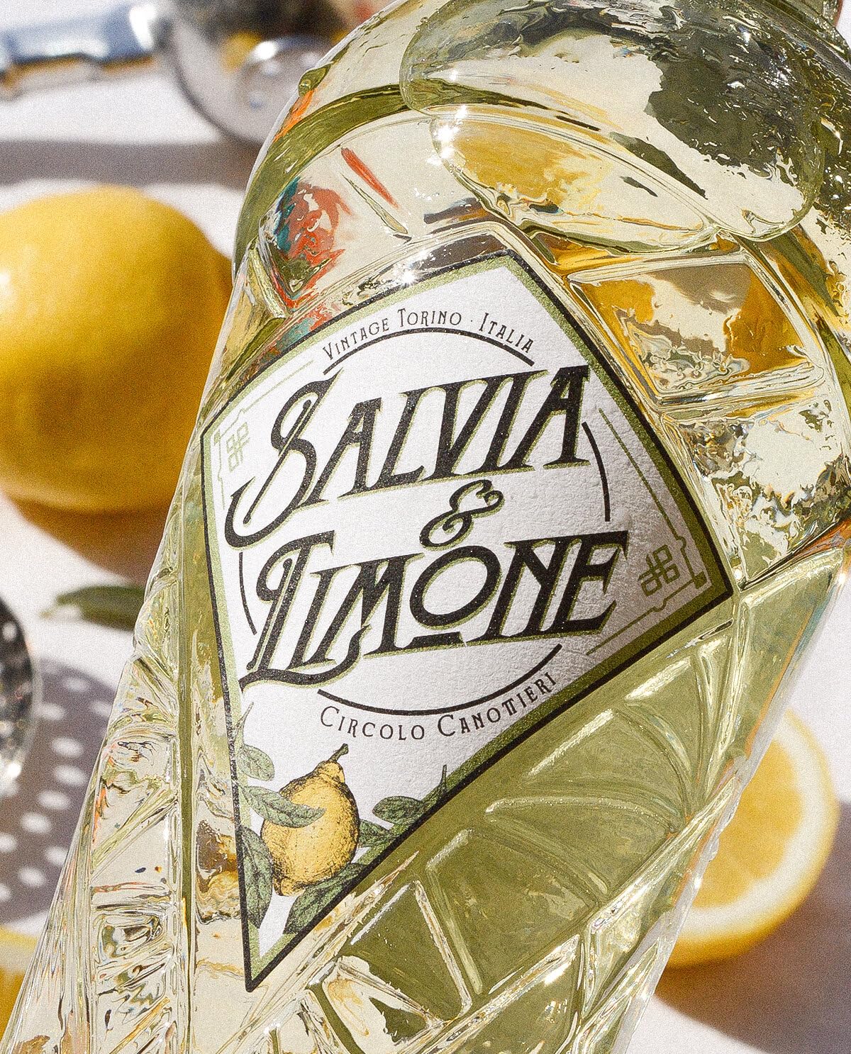 Salvia & Limone, antica ricetta della tradizione piemontese, digestivo, infuso, da consumare freddo o caldo, bottiglia vintage, idea regalo