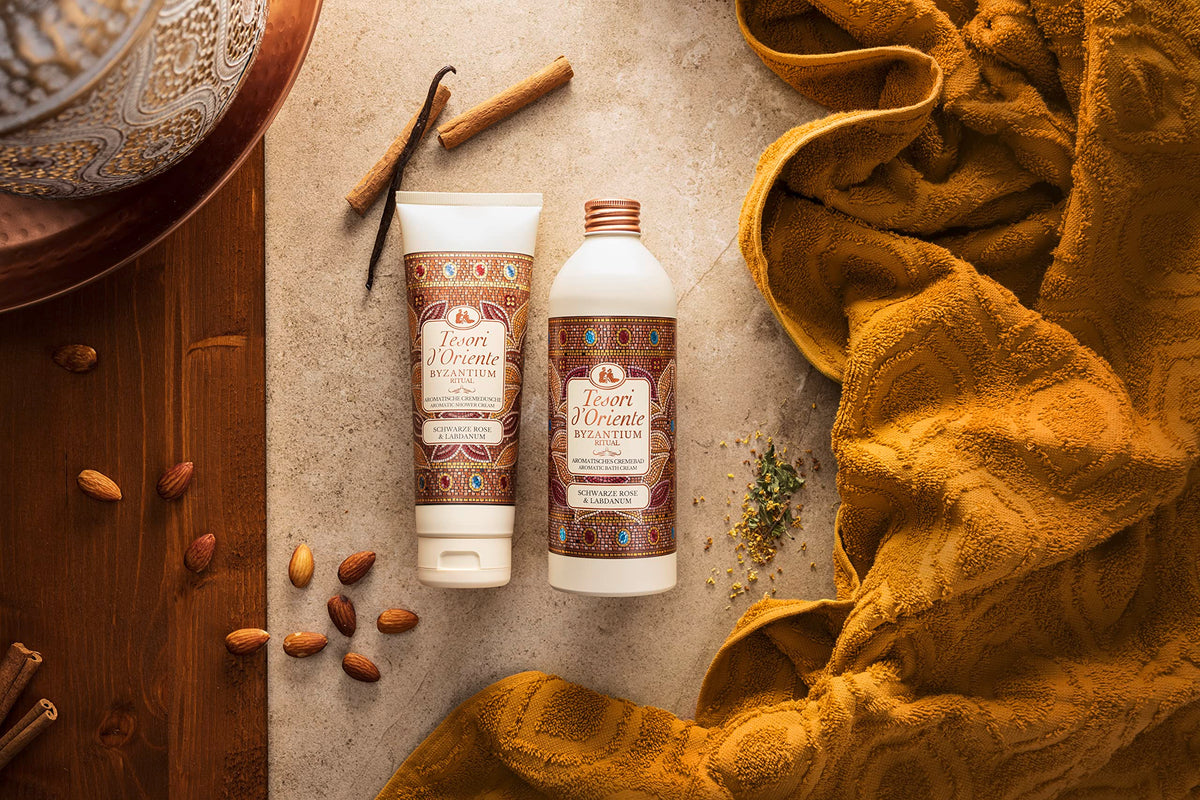 Tesori d'Oriente Doccia in crema 'Byzantium' | Gel doccia aromatico con rosa nera e labdano | Crema doccia per la cura del corpo | Rituale per corpo e sensi | 250 ml