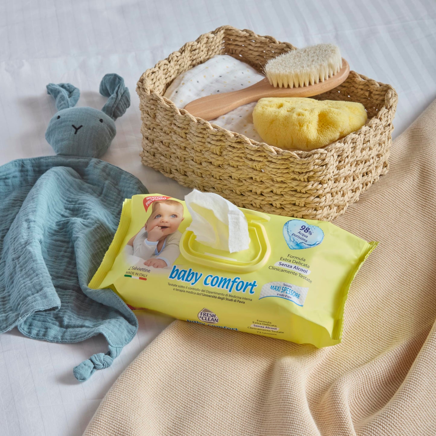 Fresh & Clean - Salviettine per Neonato Baby Comfort, Tessuto maxi spessore, Extra Delicate Senza Alcool, Morbidezza ed Assorbenza, 72 pezzi