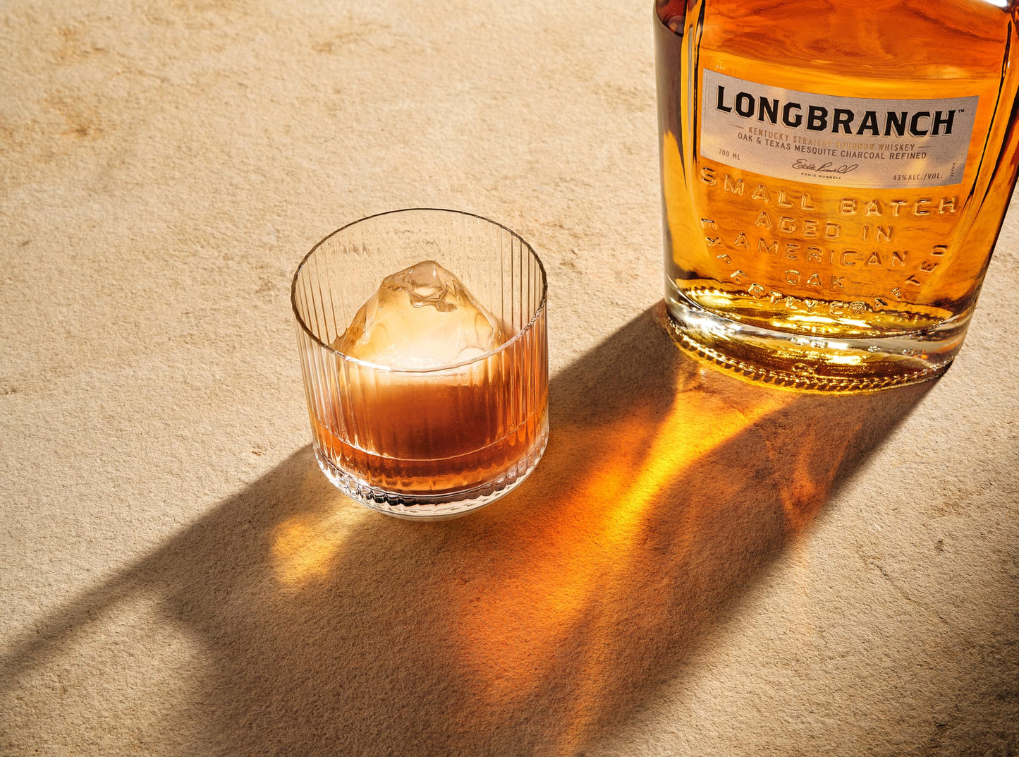 Wild Turkey - Longbranch, 70 cl, Whiskey Bourbon Americano, Invecchiato 8 Anni, 43% Vol