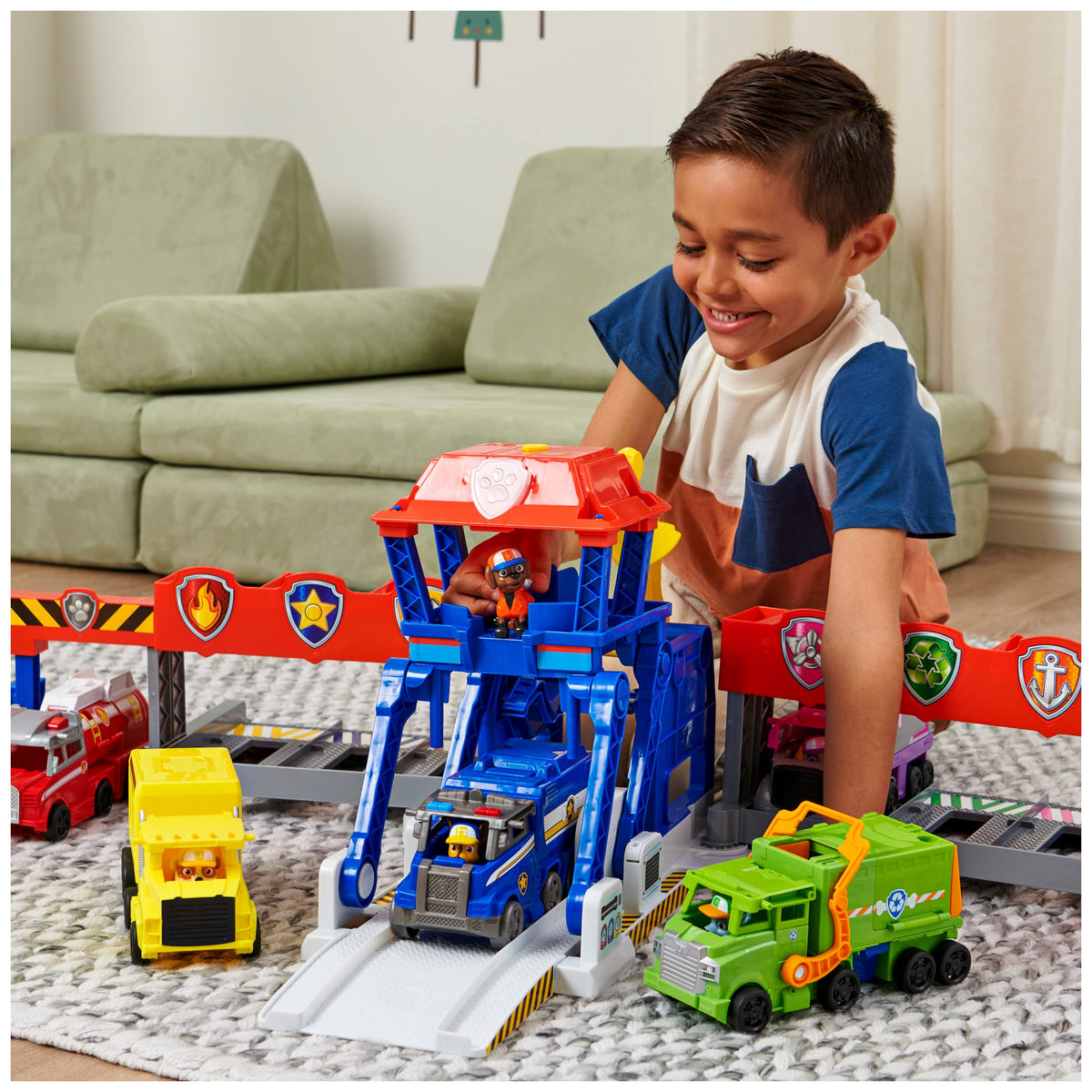 Paw Patrol Big Rig Highway Rescue Playset