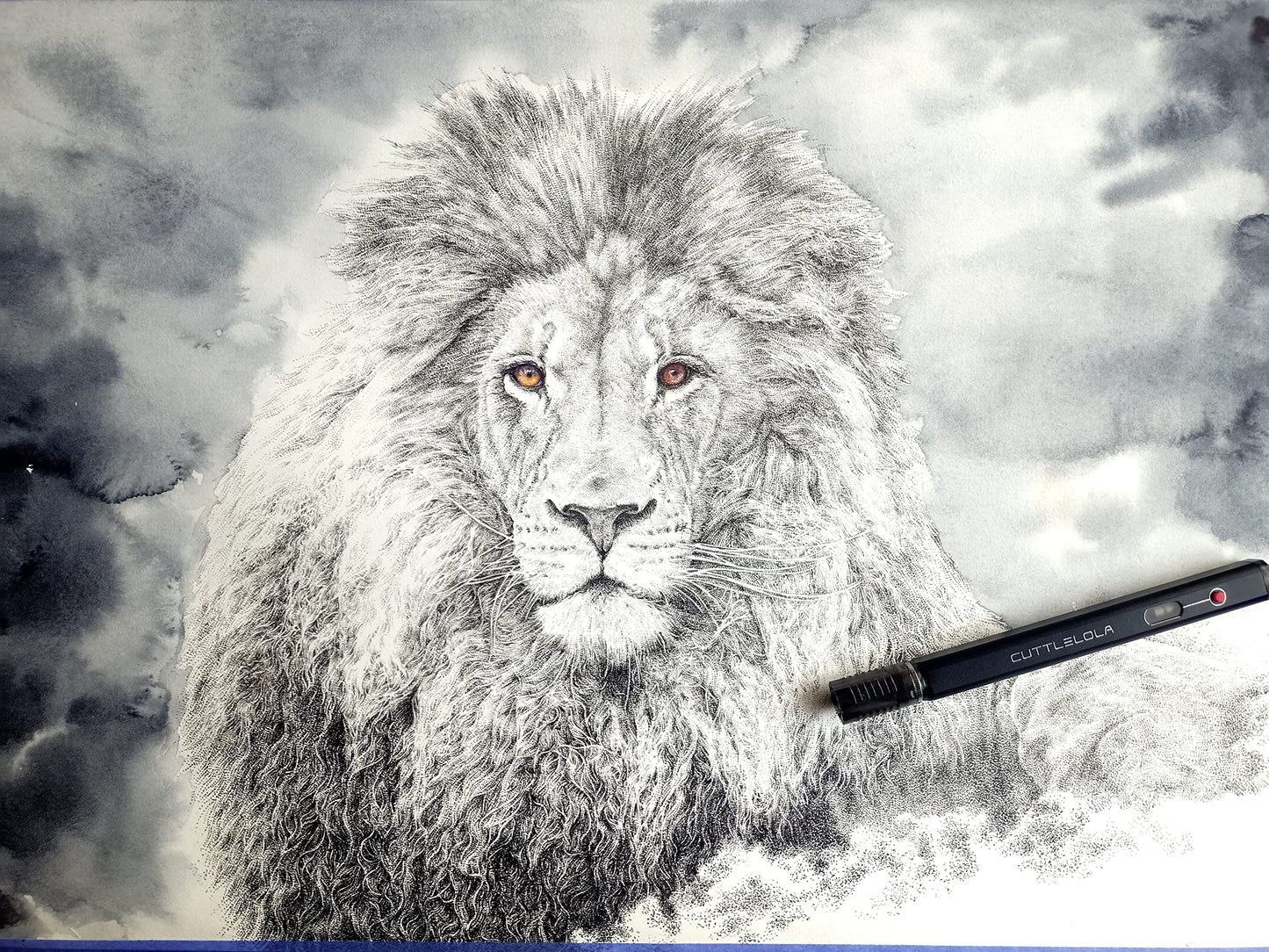 Cuttlelola DotsPen The Black Knight – Penna da disegno elettrica ricaricabile, multi-velocità, 195,04 g (confezione da 1)